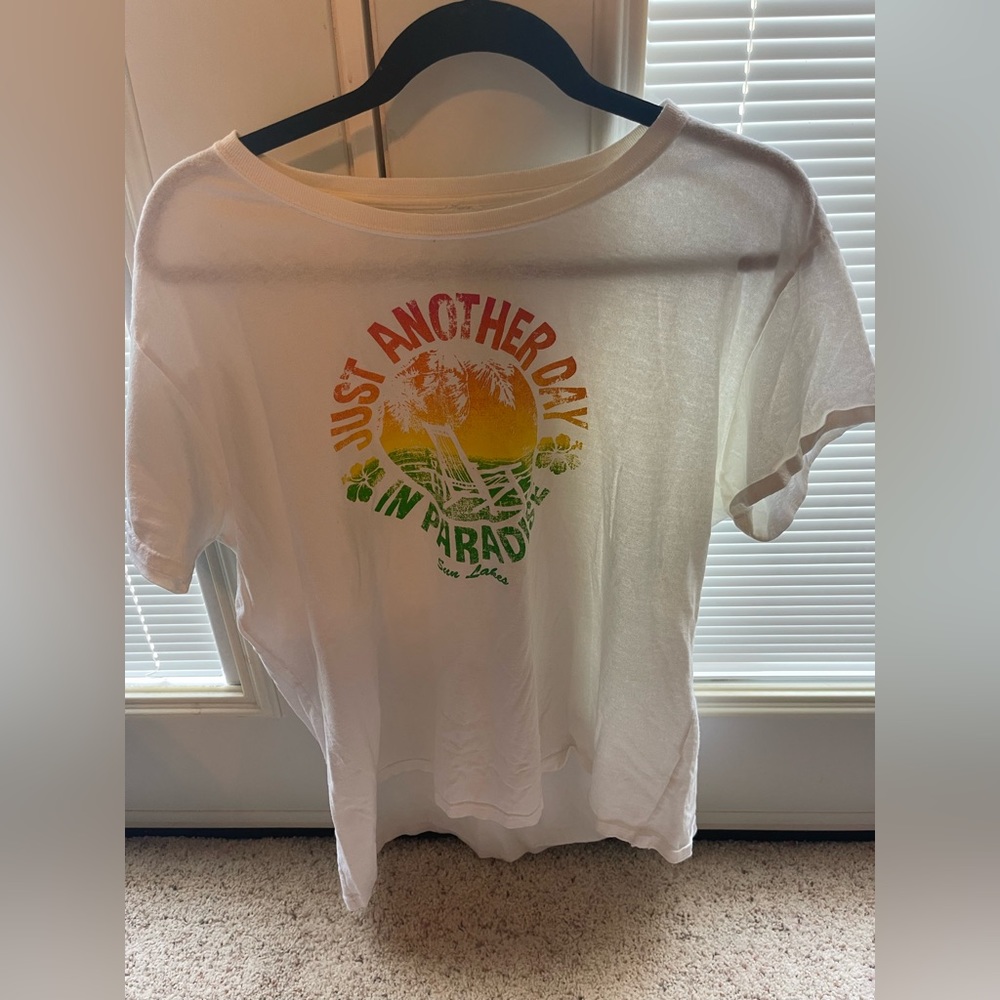 women’s shirt